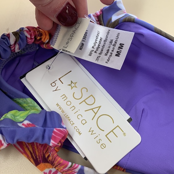 NWT L*Space Revolve Lloyd Bikini Top Lost Ibiza Purple Floral Print (Top Only) M - Picture 7 of 11